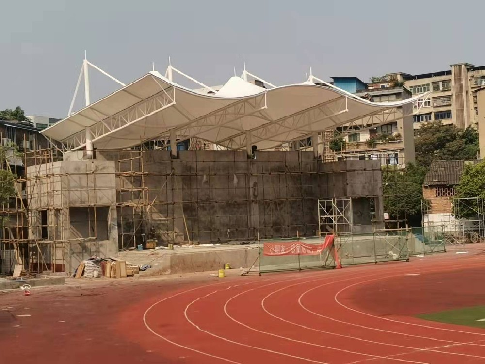 四川资阳市七小学校主席台膜结构，项目面积：560平方米